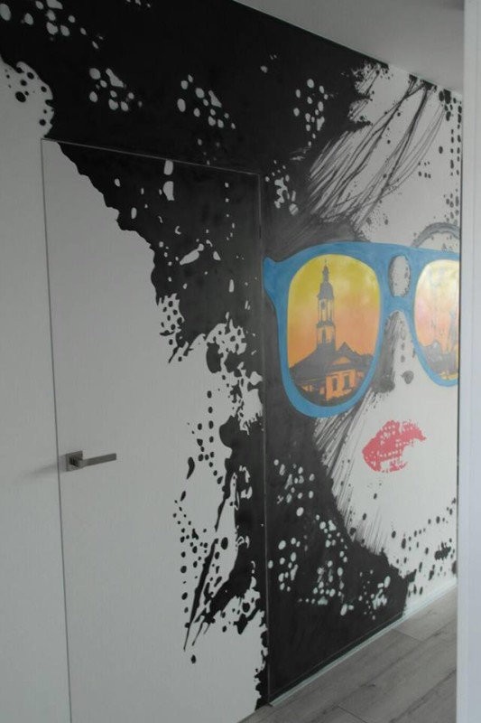 SARA ECO and Wallpaper